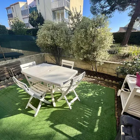 شقة Beau T2 En Rez De Jardin, 5 Couchages, Parking Prive آجد